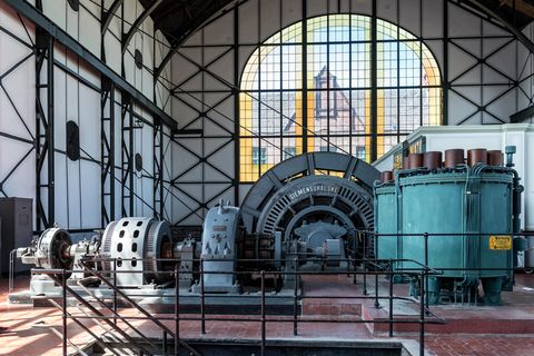 Почему в квартире бизнес-класса недостаточно одного стабилизатора