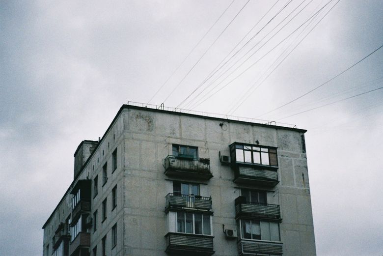 Какие нормативы регулируют слаботочные сети в жилых домах?